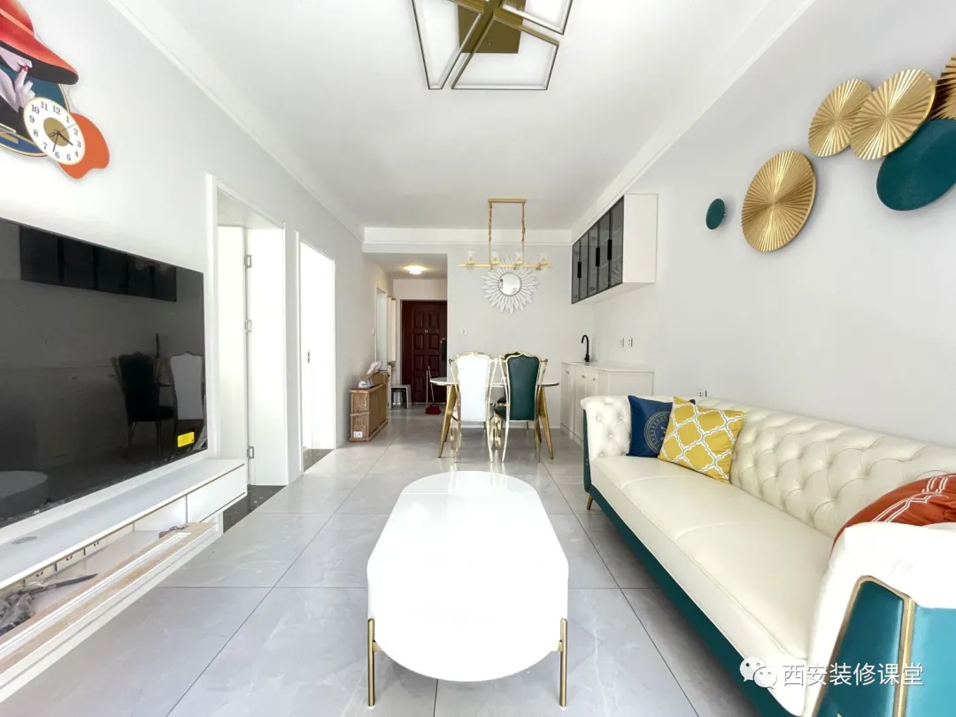 |80㎡两室纯南,美女一人宅