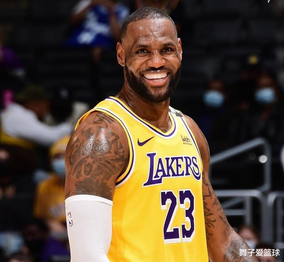 驾照 湖人等的人来了！三方交易助詹皇重回联盟第一，施罗德后悔莫及？