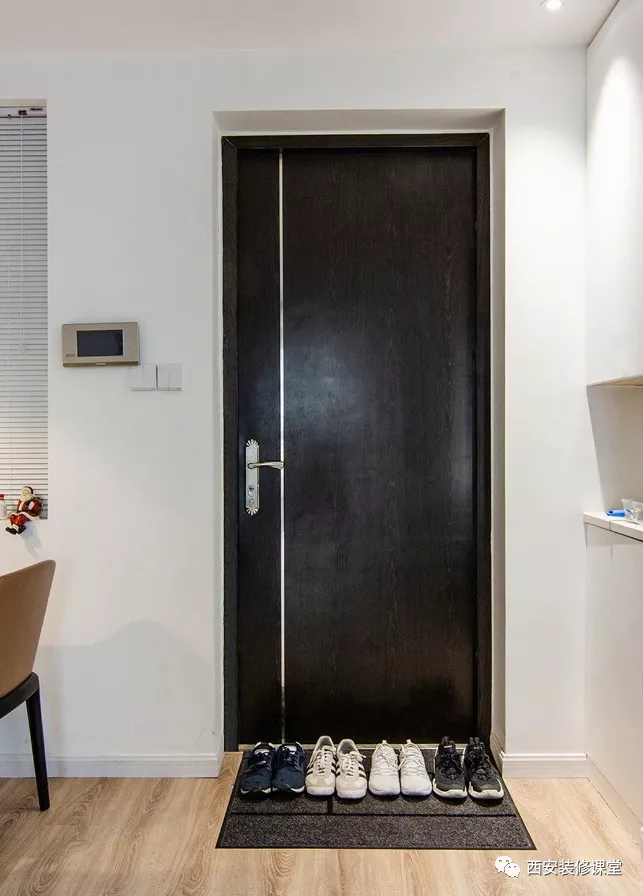 128㎡三室大白墙，也耐看舒适