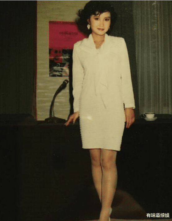 马晓晴|11岁被导演看中，与著名导演同居多年被抛弃，如今复出无人问津