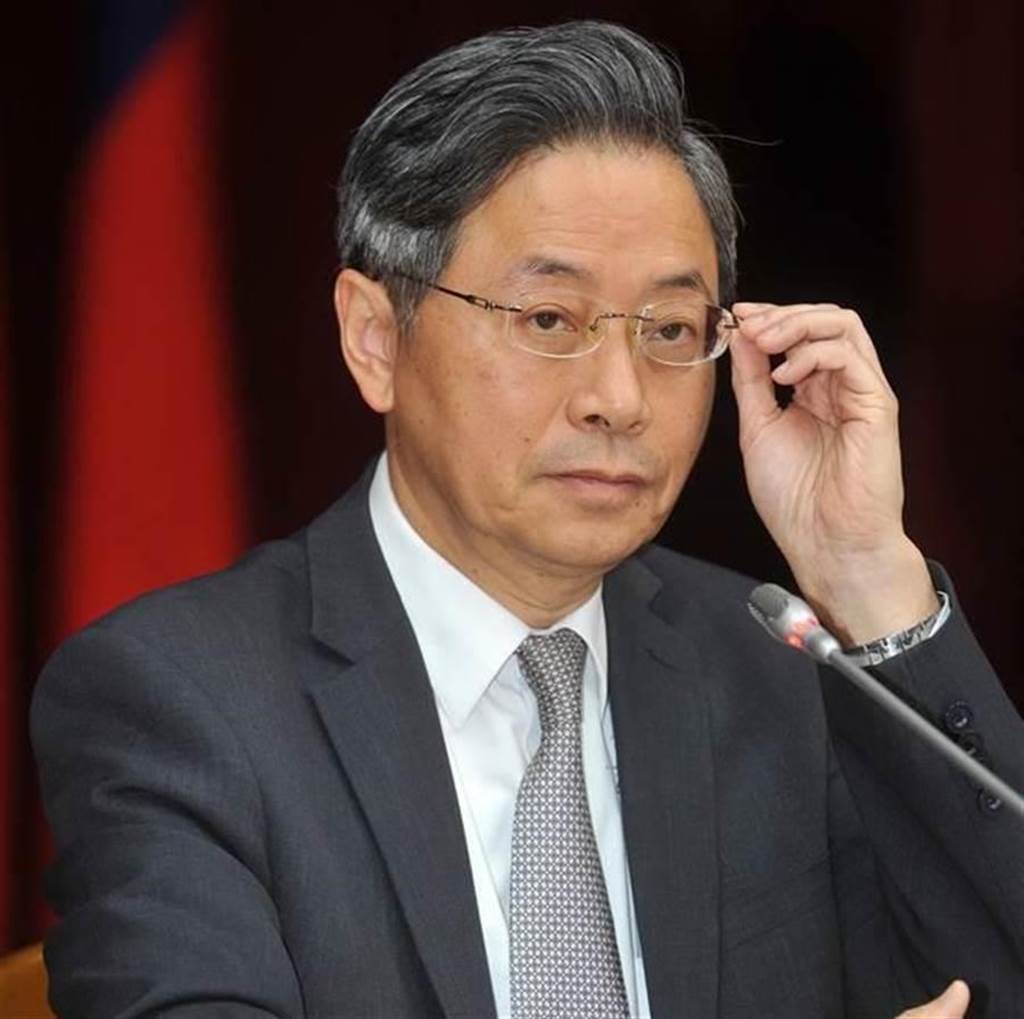 孙滢皓|感慨台湾诸事不顺，张善政遭“1450”出征举例反击