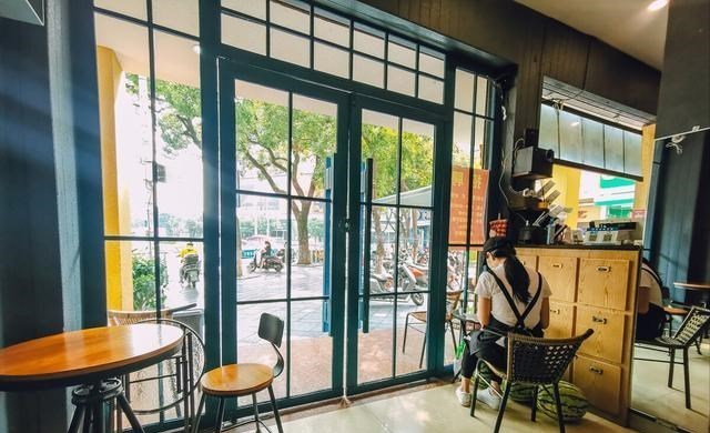 还债|10个开店9个亏，靠一杯奶茶暴富的美梦，该清醒了