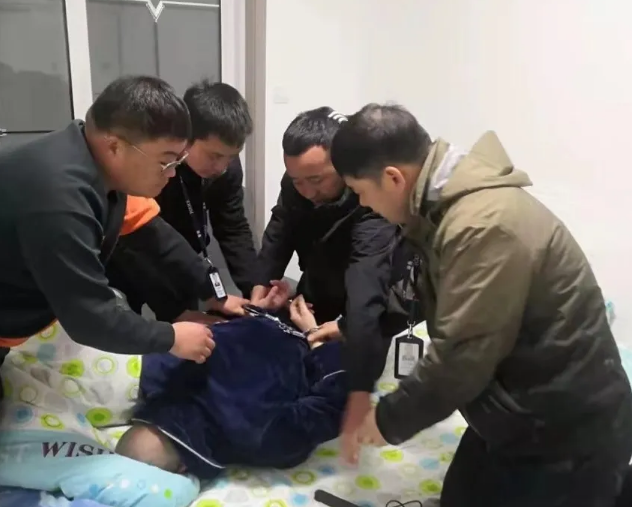 李旭反传销团队 发展会员35万余人 “国之源”传销团伙一名骨干潜逃被民警抓获