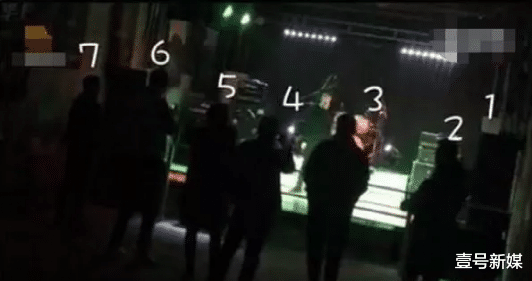 张雨绮|初代网红庞麦郎，爆火之后住进精神病院，这些年的遭遇让人唏嘘