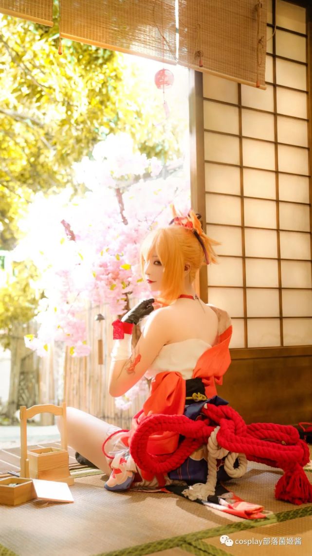 |cos:原神琉焰华舞·宵宫cos正片@拼音音