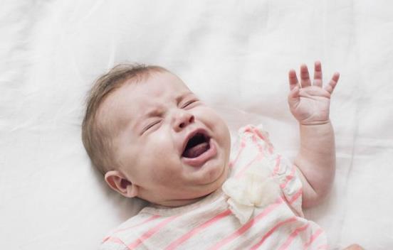 孕妈酱|宝宝几个月大也能听懂大人话！家长要“慎言”，当心给娃留下把柄