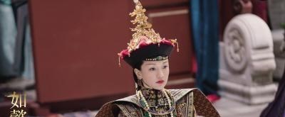 情窦初开的青春|饰演过皇后的四位女星：董洁气场不够强，她才是真正的母仪天下