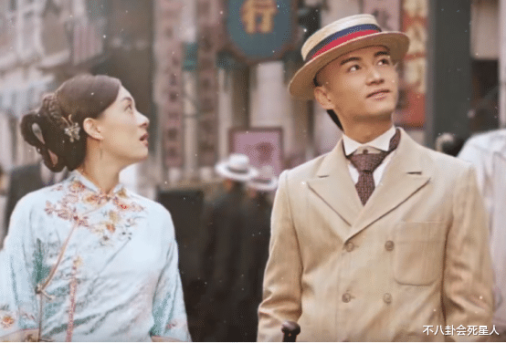 杨幂|清朝辫子装也帅就服这9位，又俊又苏不说，退圈都让人念念不忘