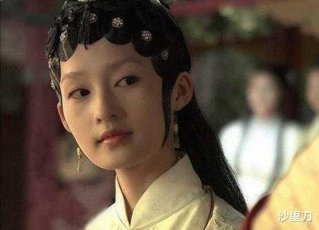 明星|那些跨界影响力“大”的明星，有一个还在每年被大学生“问候”