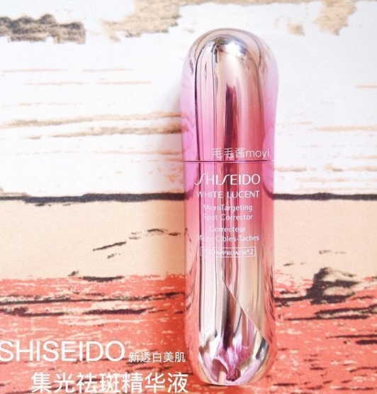 养颜 超适合熟龄肌的精华液推荐,淡化皱纹美白紧致养颜,令皮肤嫩如玉