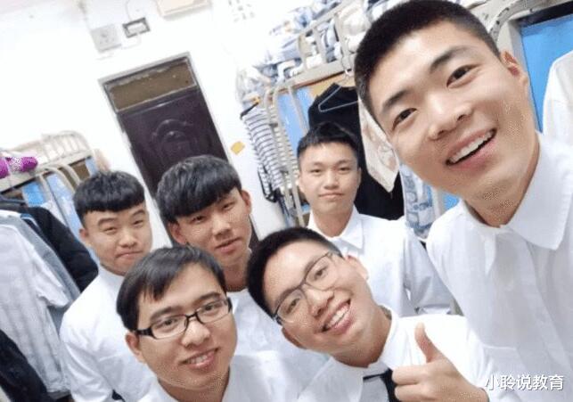 求职|出身寒门的“二本毕业生”，求职过程中屡屡碰壁，出路到底在哪？