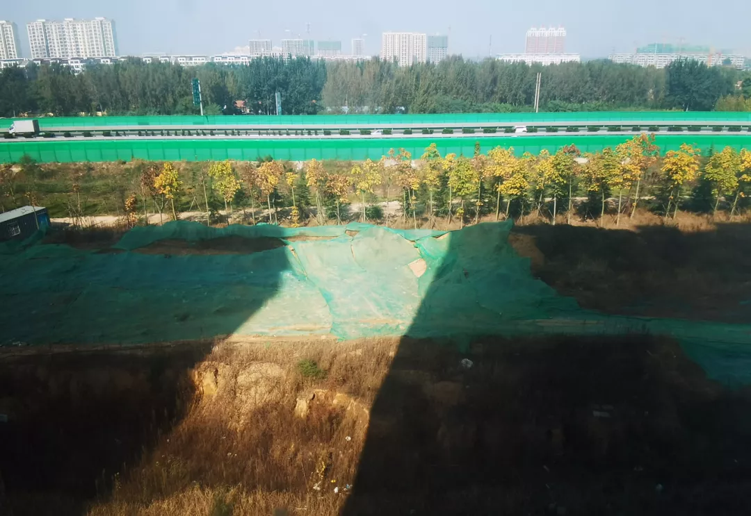 西安|愁！！！“花园”变垃圾堆！恒信御园交房一年仍用临时电！