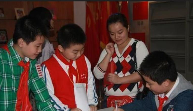 武汉大学|当年红遍网络的“五道杠少年”，现在却泯然众人，成现实版方仲永