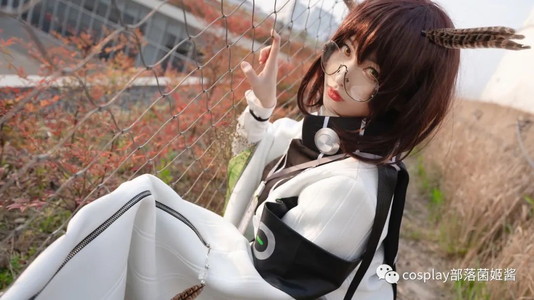 明日方舟|cos：明日方舟赫默cos正片@樱岛嗷一