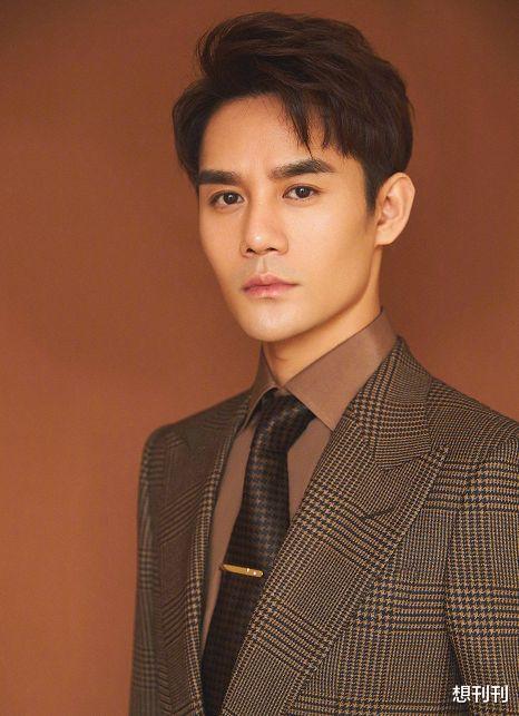 龚俊|笑掉牙！明星最想删掉的过去，刚出道拍的沙雕剧，一个比一个魔怔