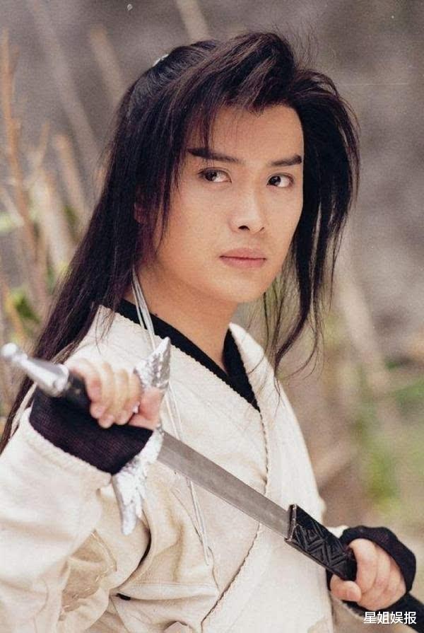 黄海冰|48岁的黄海冰也开始演爸爸了！曾拒绝过琼瑶4次，还参演了《皓衣行》