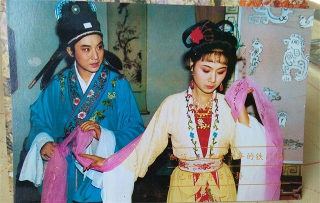 贾宝玉|入戏太深以贾宝玉自诩，苦追陈晓旭被拒，32岁酗酒暴病离开人世