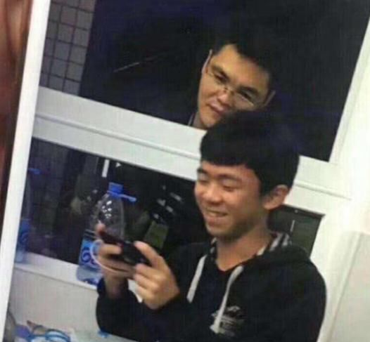 糖心教育经 学生偷拍老师“销魂时刻”,角度拿捏得刚刚好,看完让人捧腹大笑