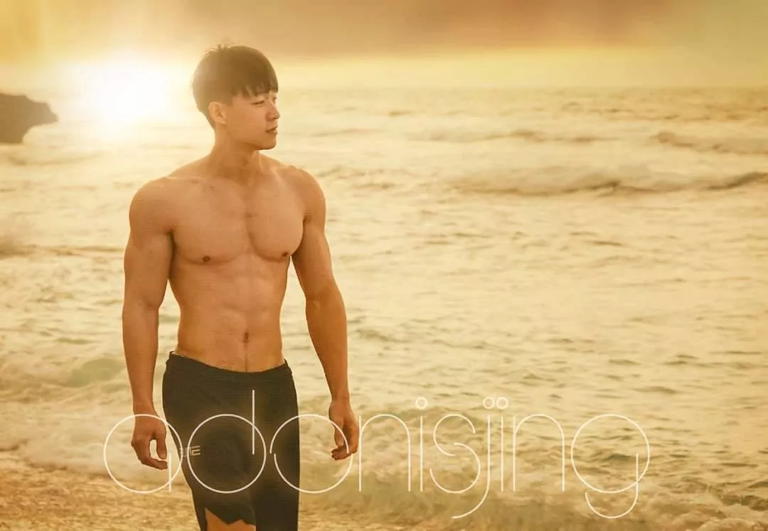 帅哥|六位肌肉帅哥可以做你“一日男友”，你会选谁？