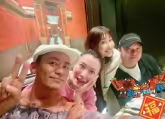 佟丽娅|佟丽娅离婚后首次和前夫陈思诚合体 陈思诚打扮粉嫩似约会