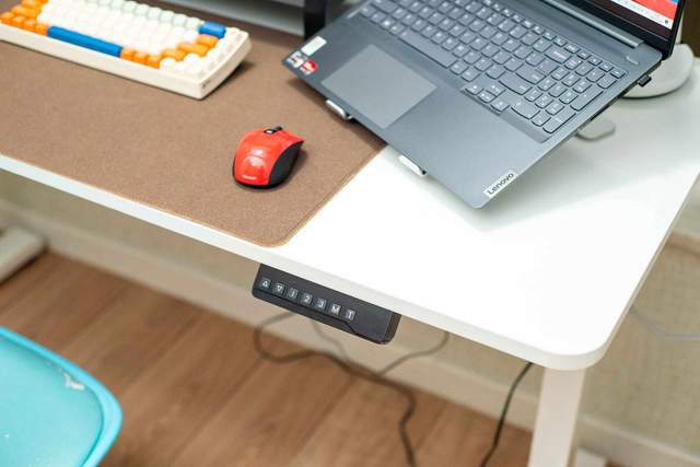 显示器|魔术般的悬浮显示器了解下?保姆级真无线桌面DIY打造教程