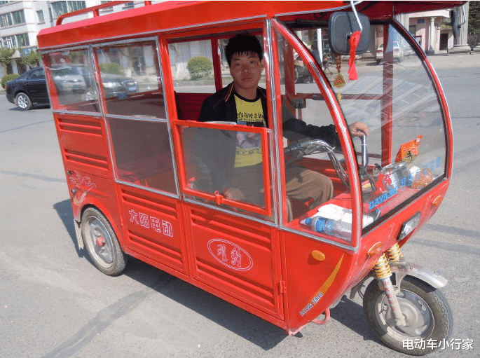 电动车小行家 C1驾照家用车都能开？交警：这4种车，开了就等于和驾照说拜拜