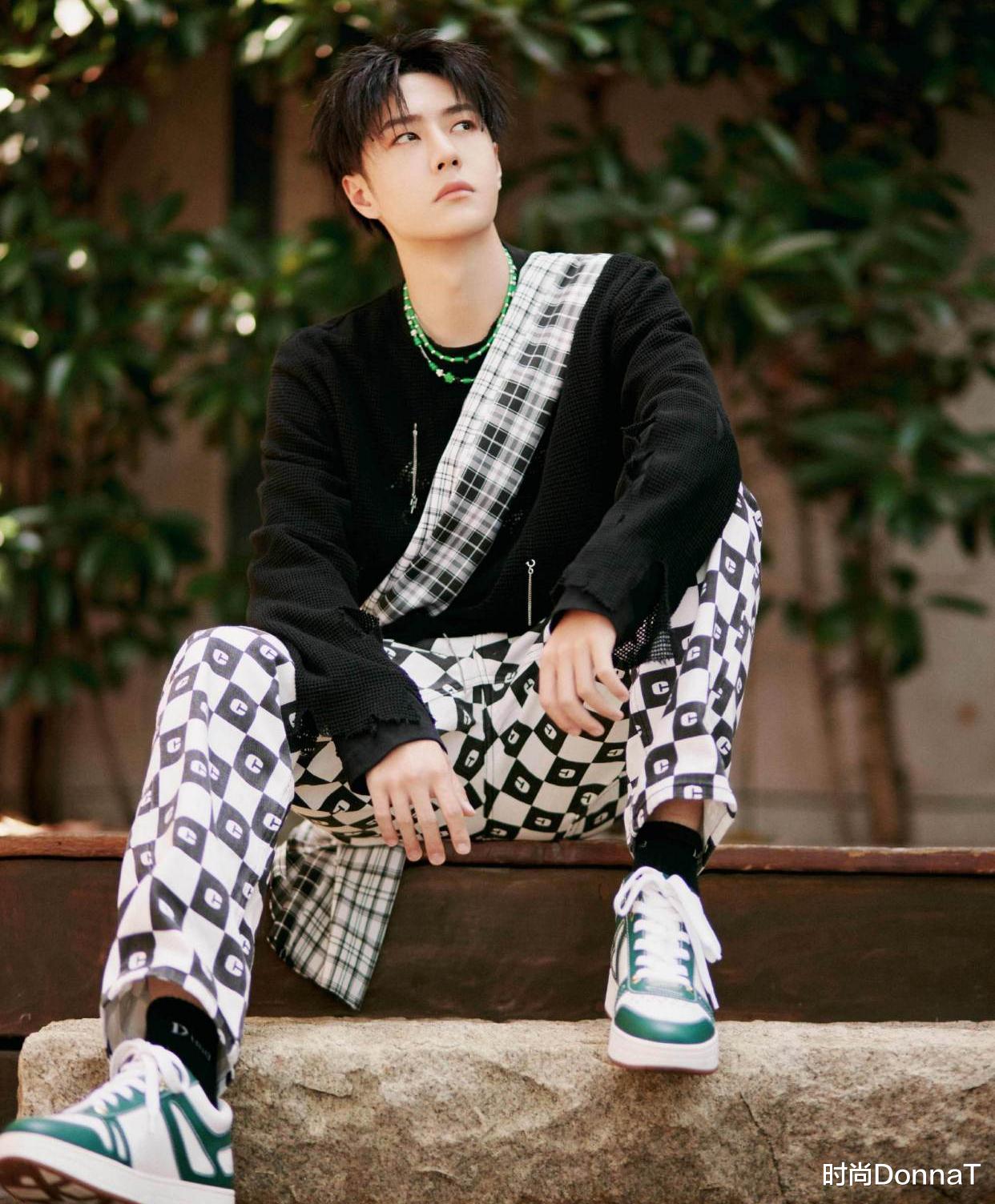 许魏洲|许魏洲、王一博、萧敬腾造型盘点！特别的衣服怎么穿才时髦好看