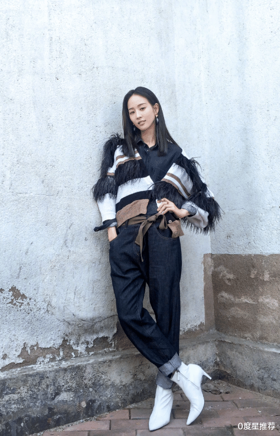 0度星推荐|张钧甯美到骨子里，牛仔外套都能穿出女人味，小露香肩风情万种