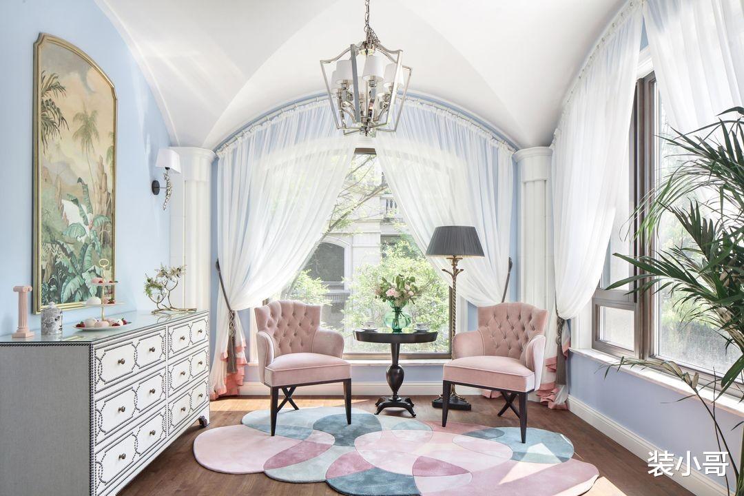 法国超有爱的一家人,浪漫和仪式感并存的家装,仿佛电影中的城堡