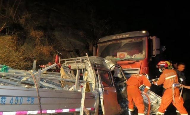 小七聊学习 四川发生一起事件，地址位于攀枝花，现场画面让人腿发软