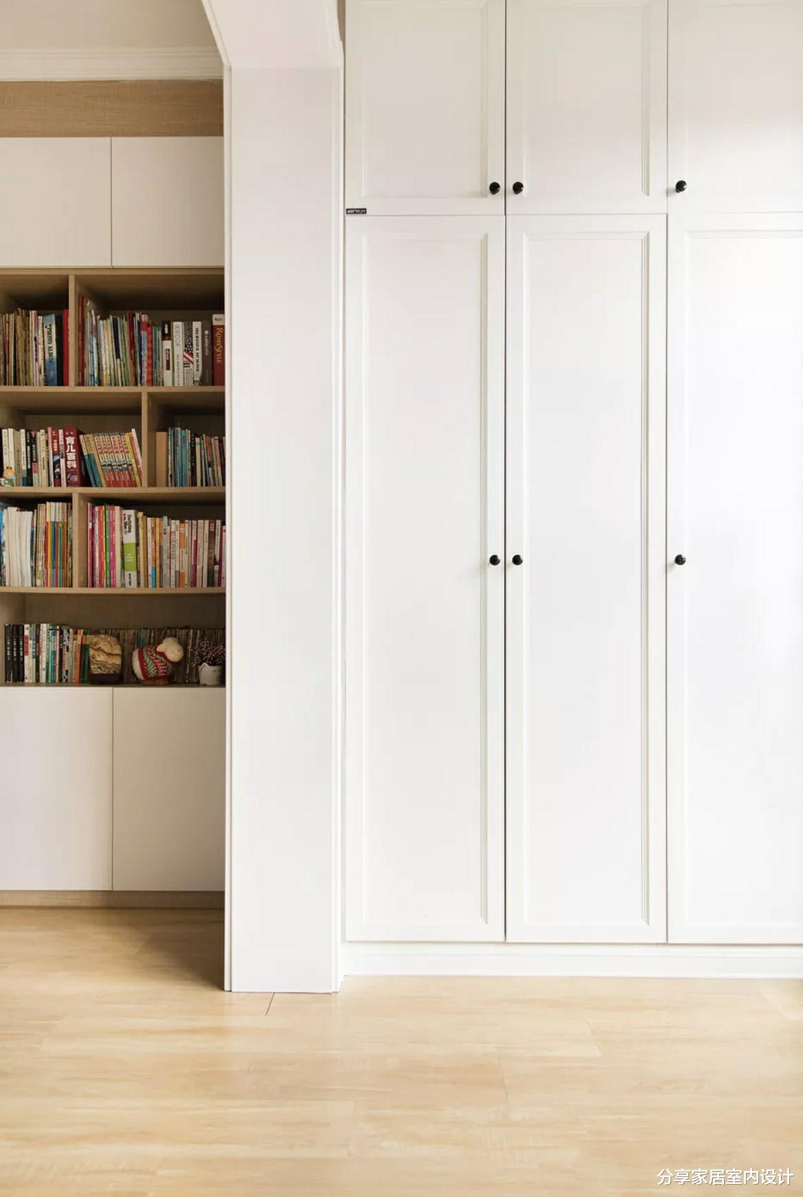 这个家，原木风清爽又舒适，电视墙收纳可以给满分，太实用啦！