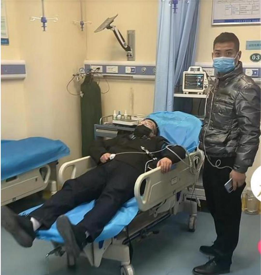 特殊原因暂不能发声，云昊出院后首开播，透露将对熊家追责到底