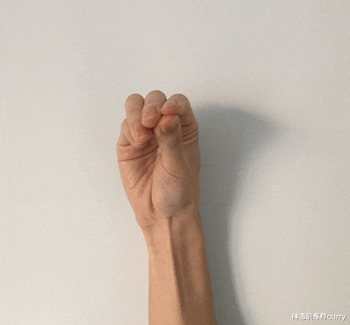 体态训练师curry|得了“妈妈手”，手疼心更疼！这5个动作带你解决问题！