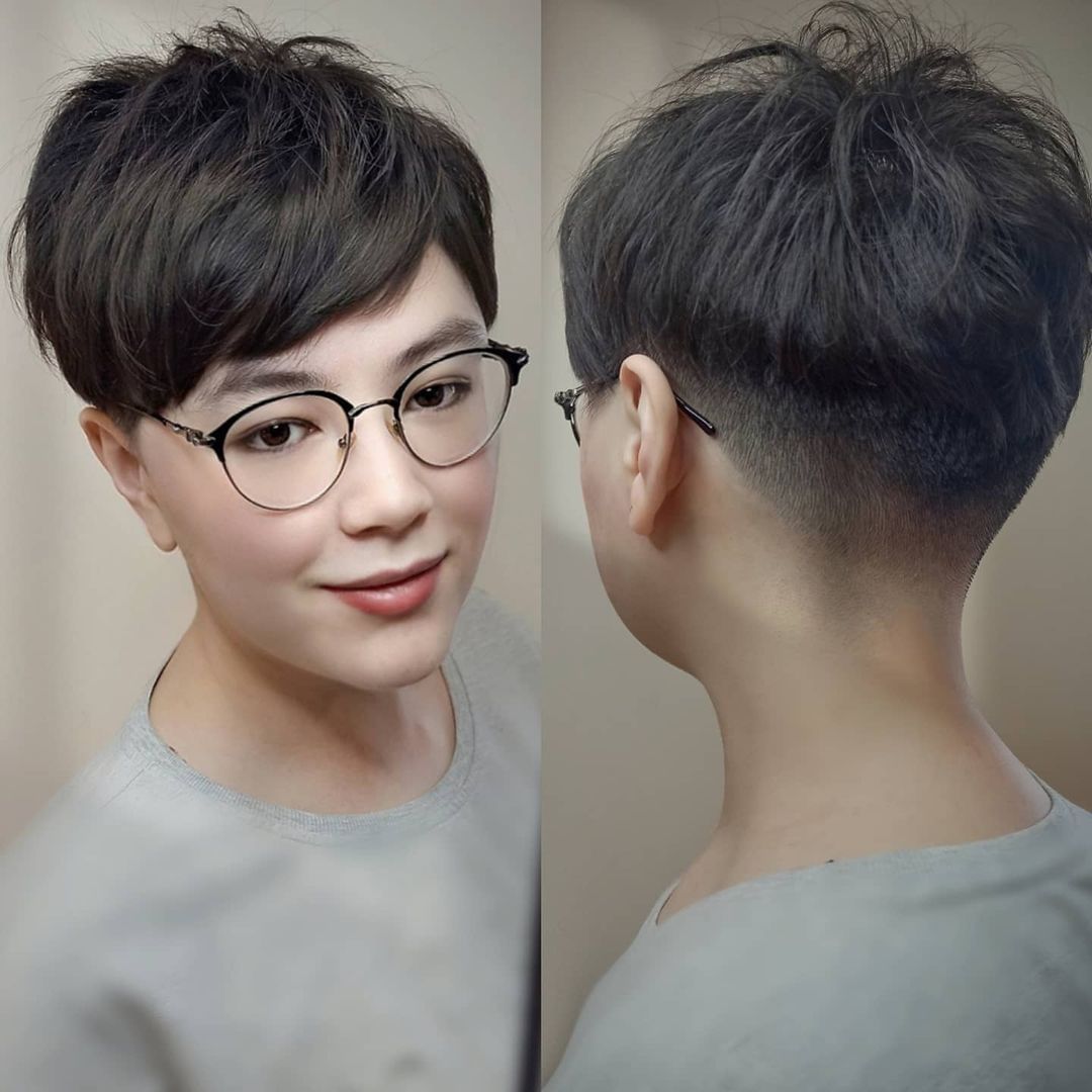 发型|这16款发型很受欢迎,立体瘦脸又解暑,越来越多女性这样剪