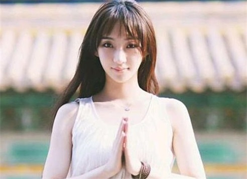 刘德华|她是爱新觉罗后裔，拒绝出演清宫戏，但因刘德华破例演了一次格格