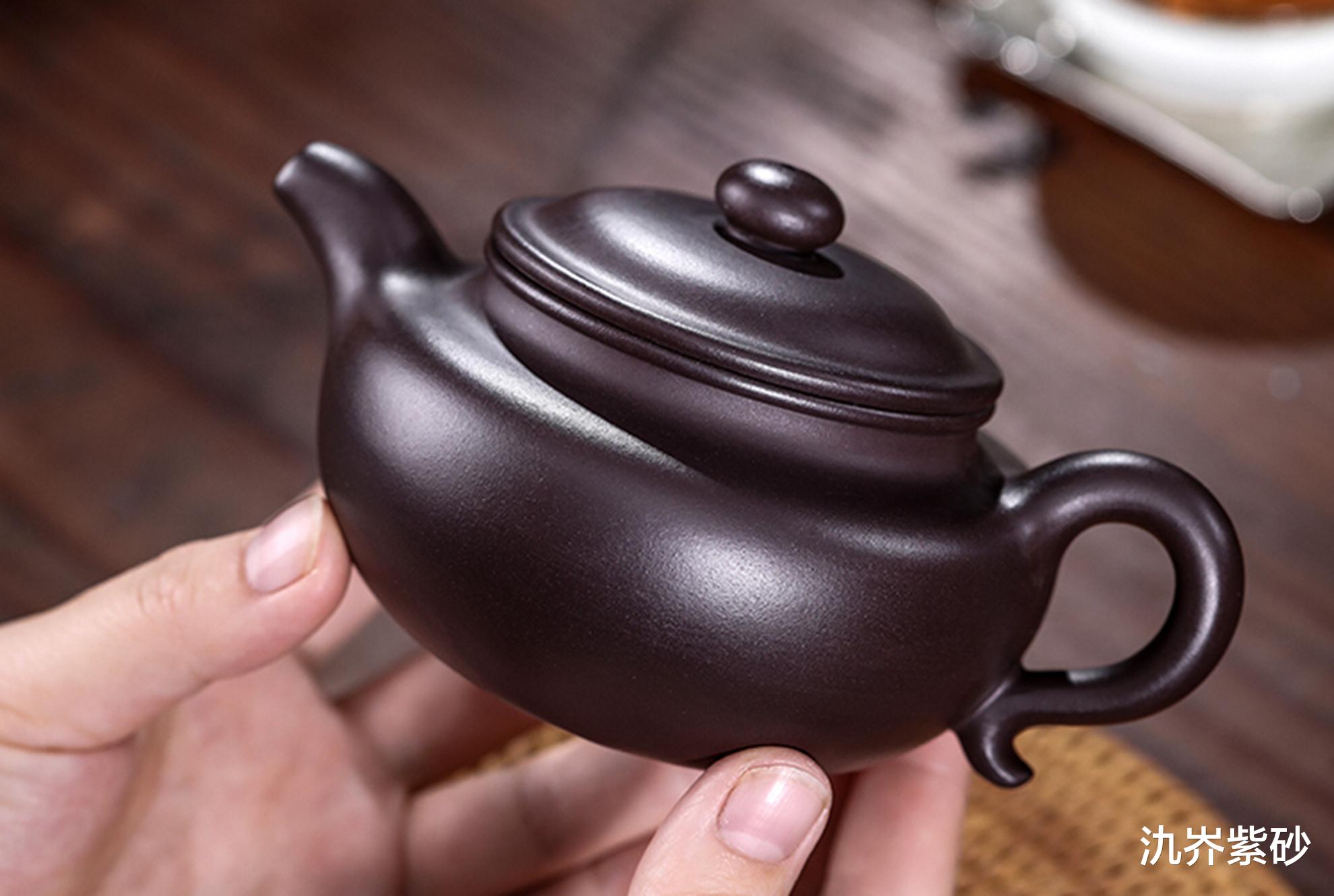 |令人捉急到不行：那些石黄、石红紫砂壶，到底能不能买？