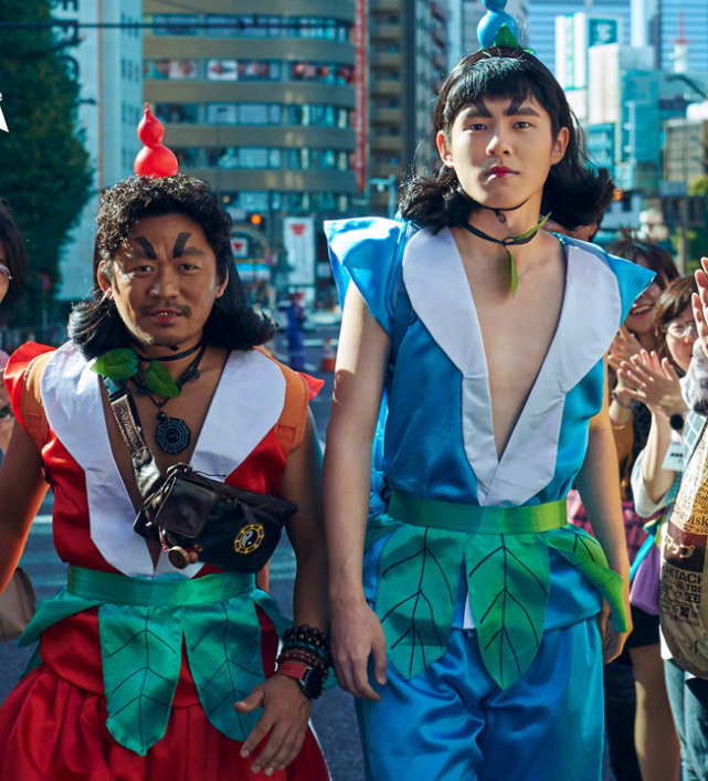 唐人街探案第三部|《唐探3》跌至5.8分，粉丝疯狂洗白，UP主大骂：国产影史票房最高烂片