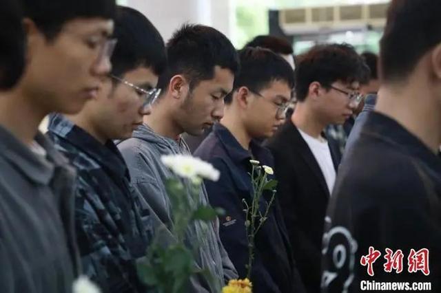 中国侨网 今天，送别袁隆平院士