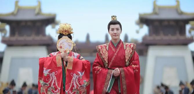 情话屋|爆款剧《君九龄》强势来袭，彭小苒化身复仇公主，演技成功出圈！
