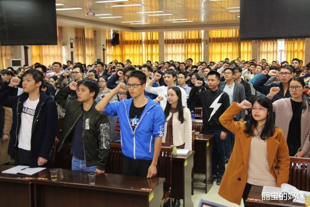 考研|读研期间也要“快人一步”，争取拿到这些“荣誉”，未来就业更顺利