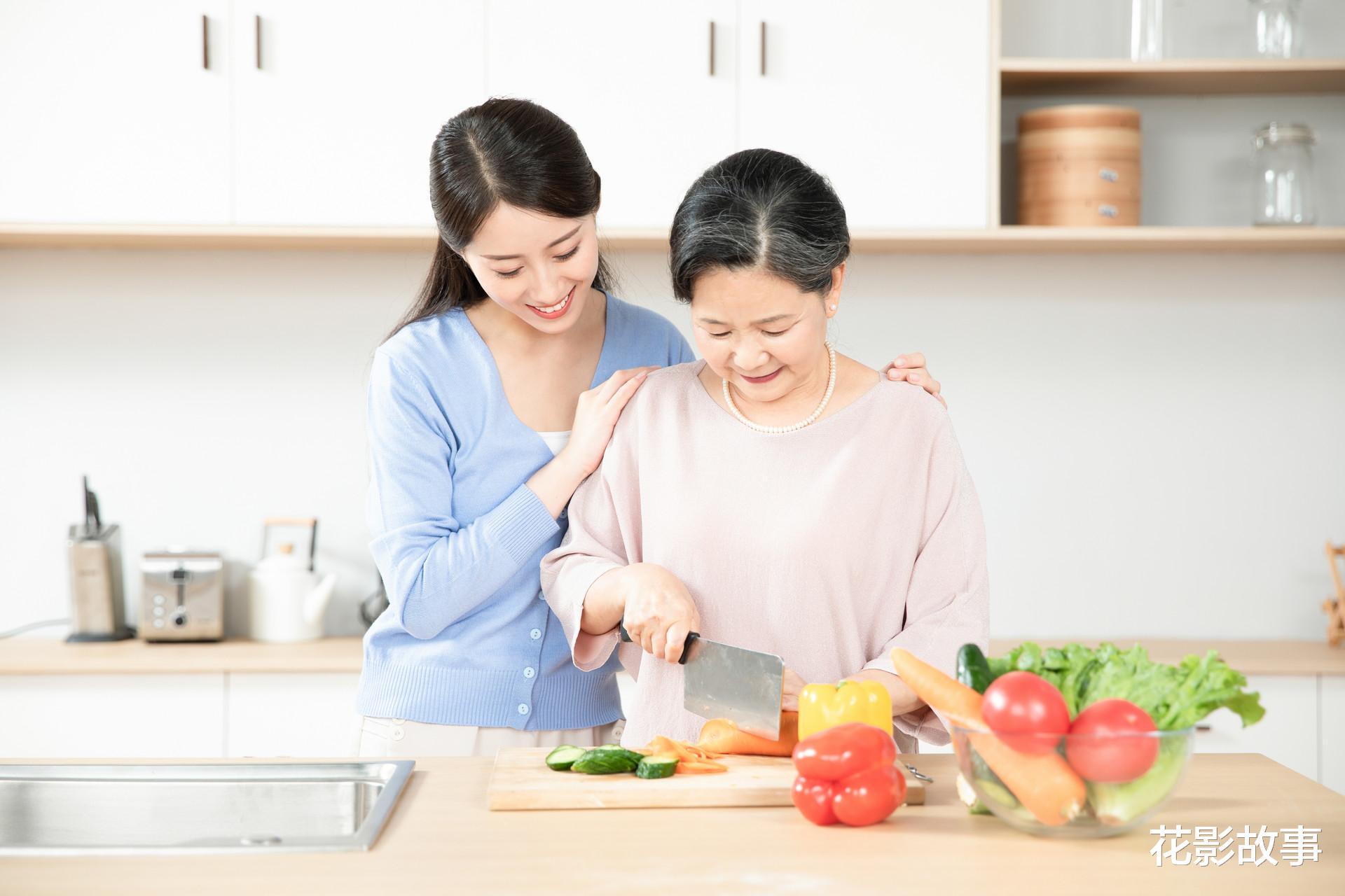 花影故事|十件小事告诉你：有“心机”的婆婆，往往更疼儿媳妇