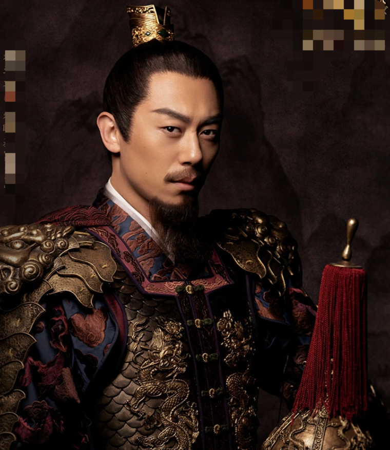 杜旭东|37岁朱亚文戏中古装造型曝光！头顶油光锃亮，长辫长达近1米