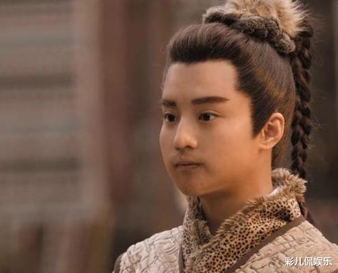 许仙|别以为“剪个短发、画个胡子”就是女扮男装了，她们才叫雌雄难辨