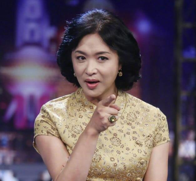 金星|她从名字到血统全造假，被金星手撕淡出娱乐圈，回归后气场不在