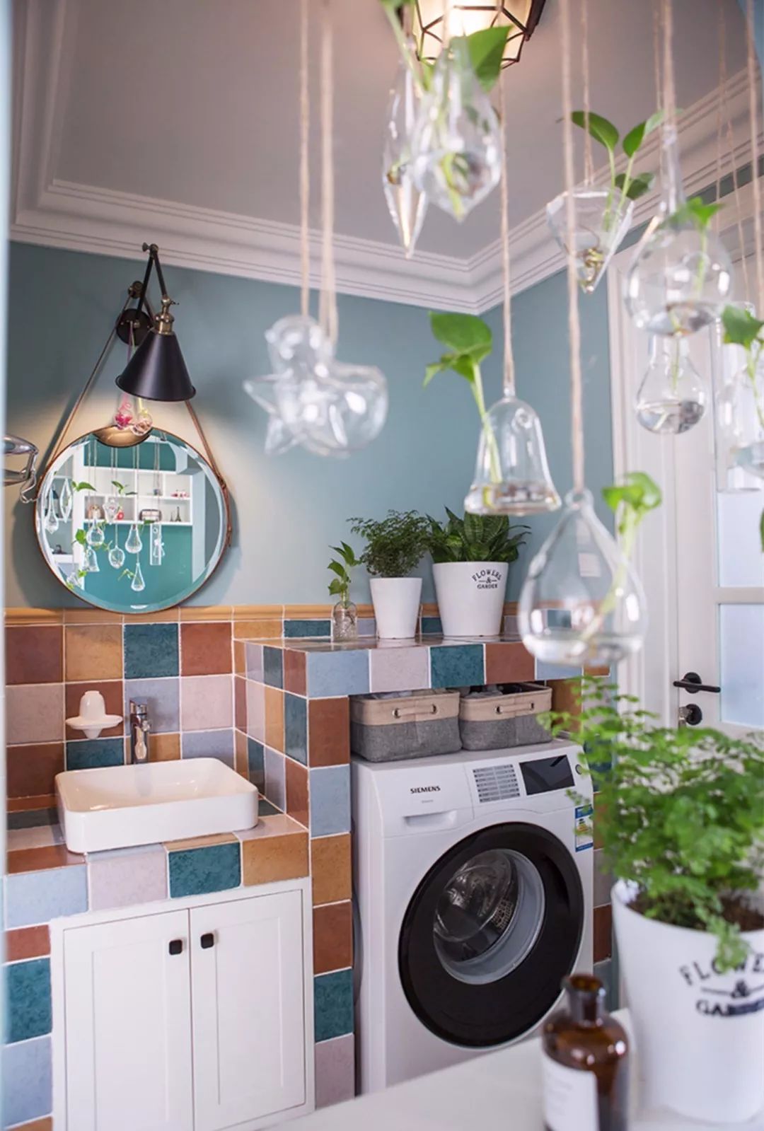 大白墙刷完就后悔了？这些家居布置小技巧，让大白墙也能很出彩！