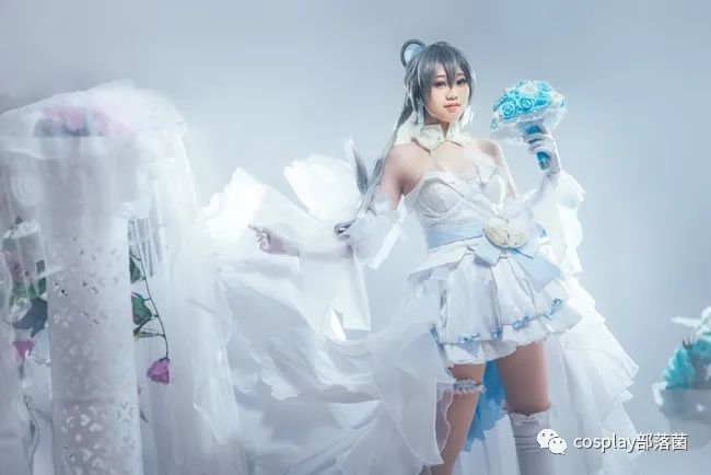 |cos：花嫁洛天依，交换无名指金色的契约