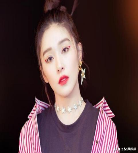 发际线|?你适合“披头发”还是“扎头发”,主要取决于三个部位,发际线很关键