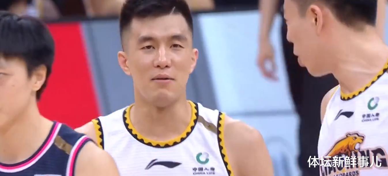 广东男篮|惨烈！辽篮102-98广东，苏群曝内情，郭艾伦引热议，谁注意易建联举动