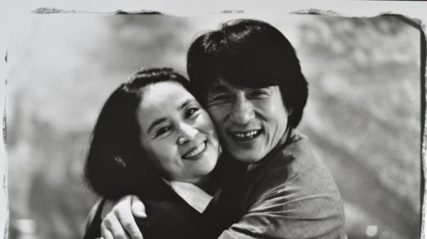 我在过马路|为爱退圈的十位女神，最久已相爱40年，仅她一人因生计被迫复出