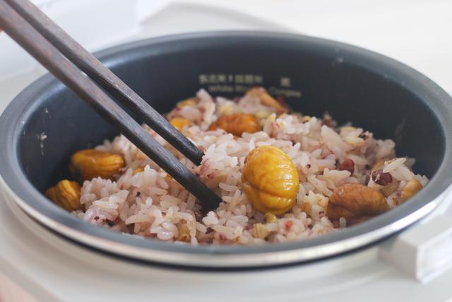 板栗|秋冬的饭这样煮，营养均衡，不用担心体重悄悄涨